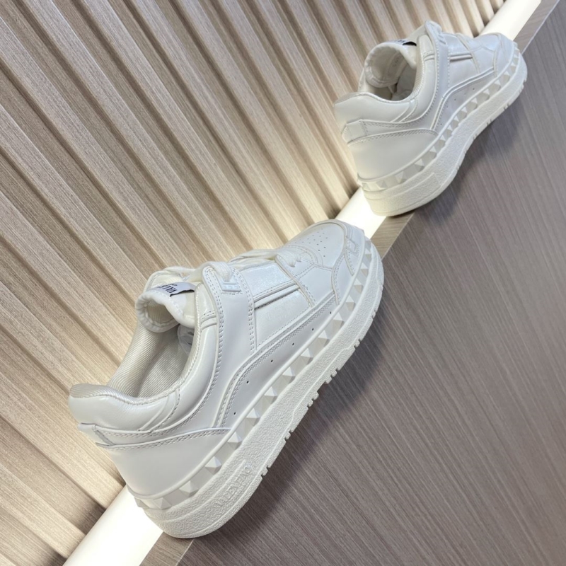 Valentino Sneakers